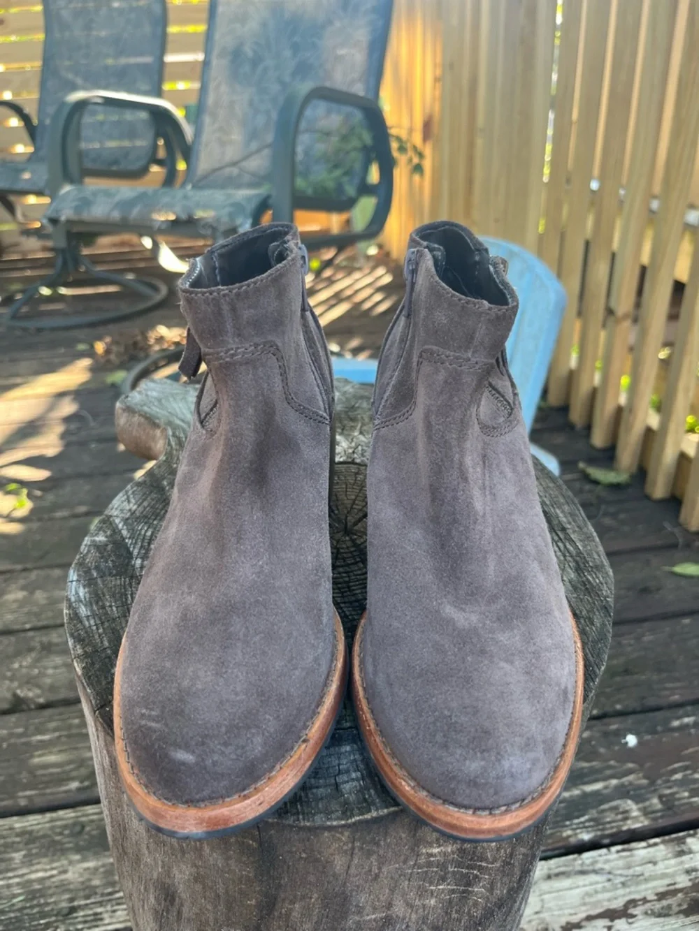 Clarks Clarkdale Dawn Taupe Suede Ankle Boot Bootie Women’s 5.5